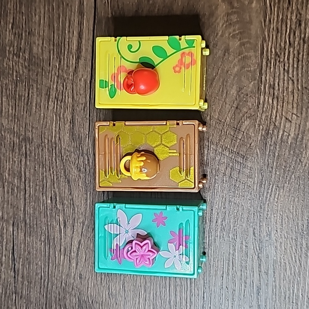 Disney doorables ACADEMY LOCKERS